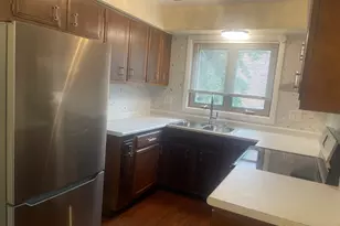 623 N Carroll Pkwy, Glenwood, IL 60425 - Photo 12