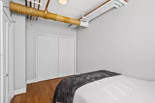604 W Addison Ave, Chicago, IL 60613 - Photo 8