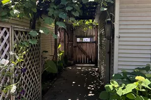 1959 W Balmoral Ave, Chicago, IL 60640 - Photo 34