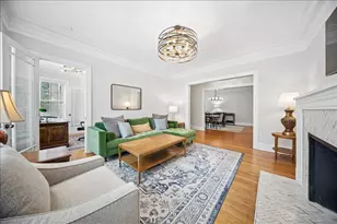 5333 S Cornell Ave, Chicago, IL 60615 - Photo 2