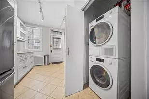 5333 S Cornell Ave, Chicago, IL 60615 - Photo 14