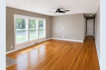 1003 McGregor Street, Bloomington, IL 61701 - Photo 2