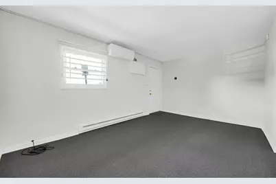 184 W 147th Street, Harvey, IL 60426 - Photo 8