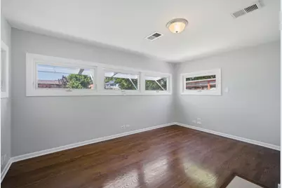 1522 N Hillside Avenue, Berkeley, IL 60163 - Photo 18