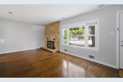 1522 N Hillside Avenue, Berkeley, IL 60163 - Photo 4