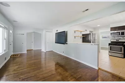 1522 N Hillside Avenue, Berkeley, IL 60163 - Photo 6