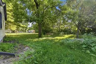 390 N East Ave N, Amboy, IL 61310 - Photo 22