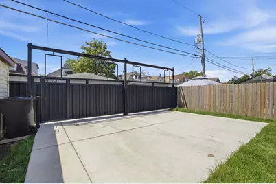 1465 W 72nd Street, Chicago, IL 60636 - Photo 30
