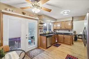 7638 Mendocino Dr, Gurnee, IL 60031 - Photo 12