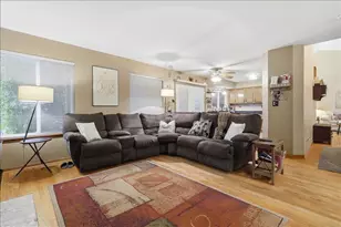 7638 Mendocino Dr, Gurnee, IL 60031 - Photo 16