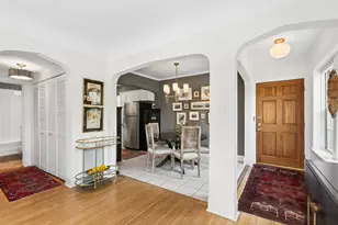 1956 W Melrose St, Chicago, IL 60657 - Photo 4