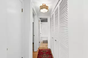1956 W Melrose St, Chicago, IL 60657 - Photo 18