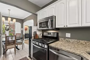 1956 W Melrose St, Chicago, IL 60657 - Photo 16