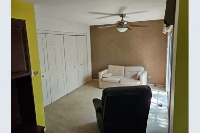 3912 Dundee Road, Northbrook, IL 60062 - Photo 10