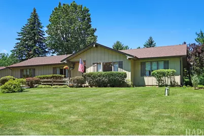 1702 Breezy Lawn Road, Spring Grove, IL 60081 - Photo 1