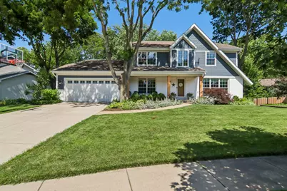 1204 Parliament Court, Libertyville, IL 60048 - Photo 1