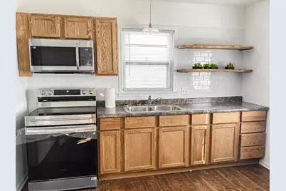 2219 Barton Boulevard, Rockford, IL 61103 - Photo 2