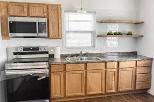 2219 Barton Blvd, Rockford, IL 61103 - Photo 2