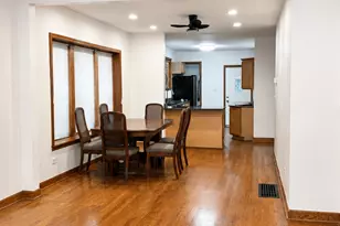 4518 N Kasson Ave, Chicago, IL 60630 - Photo 4