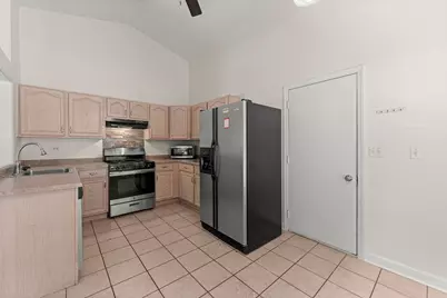 352 Danbury Drive, Naperville, IL 60565 - Photo 6
