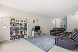 6N307 Whitmore Cir, Saint Charles, IL 60174 - Photo 8