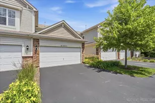 6N307 Whitmore Cir, Saint Charles, IL 60174 - Photo 2