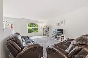 6N307 Whitmore Cir, Saint Charles, IL 60174 - Photo 6