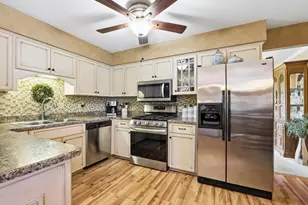 7006 Coachwood Trail, Tinley Park, IL 60477 - Photo 4