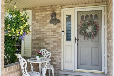 7006 Coachwood Trail, Tinley Park, IL 60477 - Photo 2