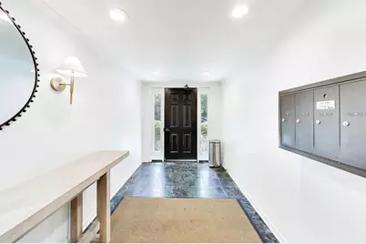 628 W Wrightwood Avenue #3W, Chicago, IL 60614 - Photo 2