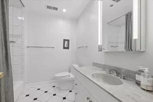 2100 N Racine Ave, Chicago, IL 60614 - Photo 44