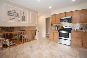 1909 E Maya Ln, Mount Prospect, IL 60056 - Photo 12