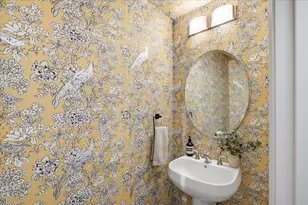 565 W Quincy St, Chicago, IL 60661 - Photo 8