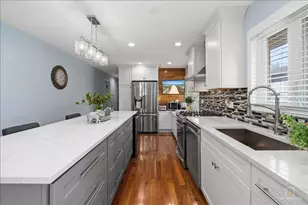 6250 N Kedvale Ave, Chicago, IL 60646 - Photo 12