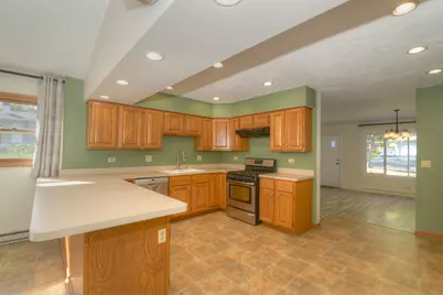 134 S 19th Street, Saint Charles, IL 60174 - Photo 12