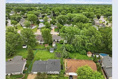 128 Patricia Drive, Schaumburg, IL 60193 - Photo 30