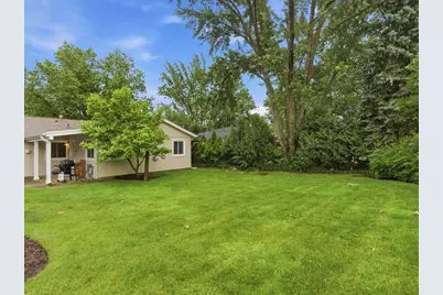 128 Patricia Drive, Schaumburg, IL 60193 - Photo 26