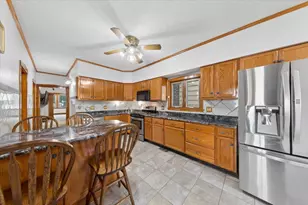 1406 S 51st Ct, Cicero, IL 60804 - Photo 6