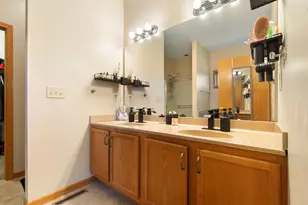 1512 Boulder Creek Ct, Rockford, IL 61108 - Photo 10