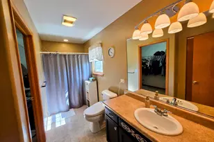 963 Brown Dr, Momence, IL 60954 - Photo 16