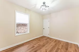 7526 S Honore St, Chicago, IL 60620 - Photo 8