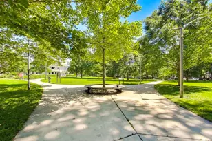 110 S Marion St, Oak Park, IL 60302 - Photo 28