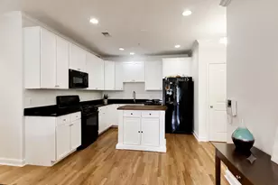 110 S Marion St, Oak Park, IL 60302 - Photo 6