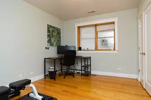 2438 N Washtenaw Ave, Chicago, IL 60647 - Photo 8