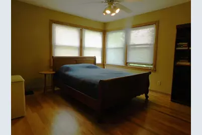 1421 Parkview Avenue, Rockford, IL 61107 - Photo 10
