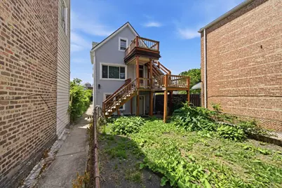 2627 W Montgomery Avenue, Chicago, IL 60632 - Photo 1