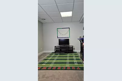1965 S Finch Court, Libertyville, IL 60048 - Photo 12
