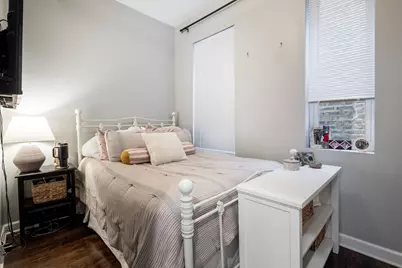 2017 W Huron Street, Chicago, IL 60612 - Photo 12