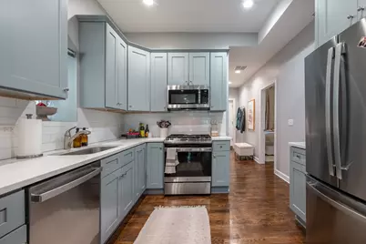 2017 W Huron Street, Chicago, IL 60612 - Photo 4
