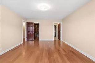 930 Hinman Ave, Evanston, IL 60202 - Photo 16